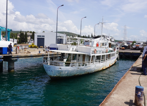 Fotografija 7 - Tijat je na suhom: Počelo čišćenje i snimanje stanja u kojem se nalazi