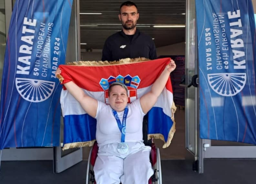 Fotografija 4 - Julija Karadakić ispisala povijest šibenskog parasporta