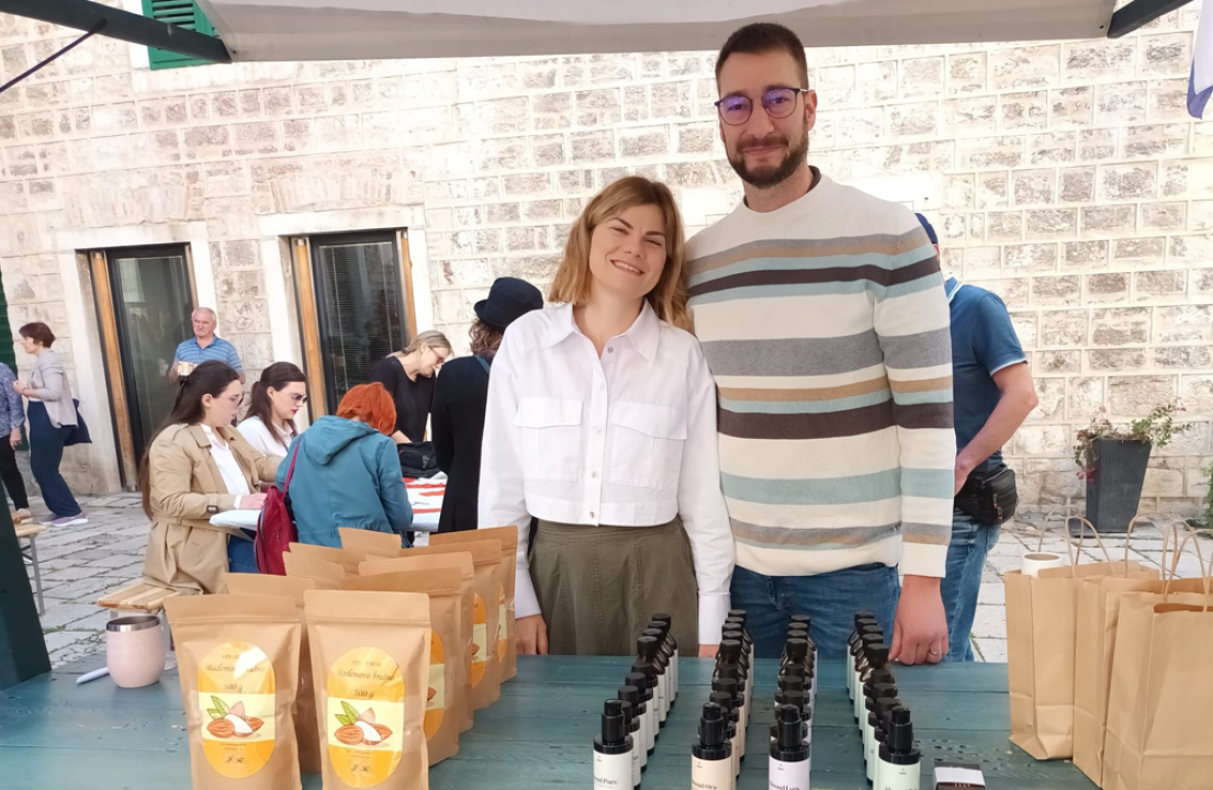 Jure Rončević zajedno s obitelji bavi se uzgojem badema: ‘Nismo htjeli zapustiti djedovinu’