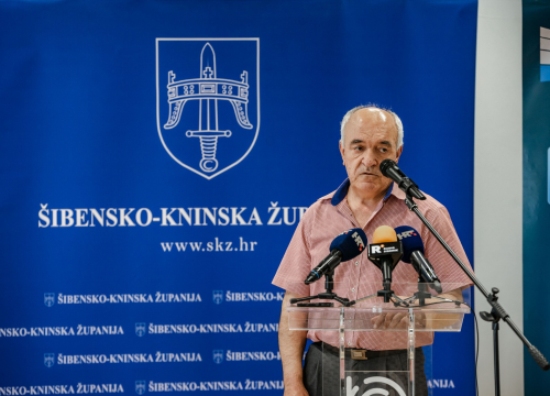 Fotografija 12 - Tijat je i dalje glavna tema, a doznali smo i da će nova liječnica u Murteru biti Ukrajinka