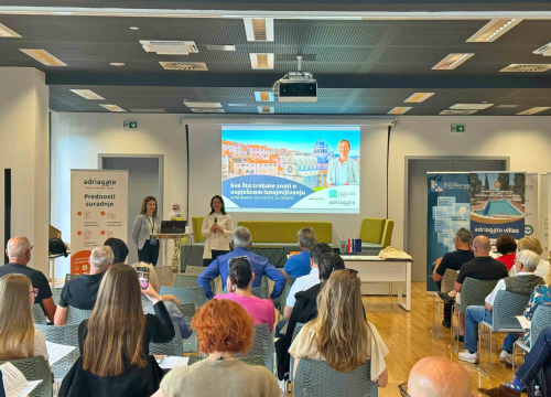 Fotografija 6 - Turistička zajednica organizirala radionicu za iznajmljivače u ABC-u