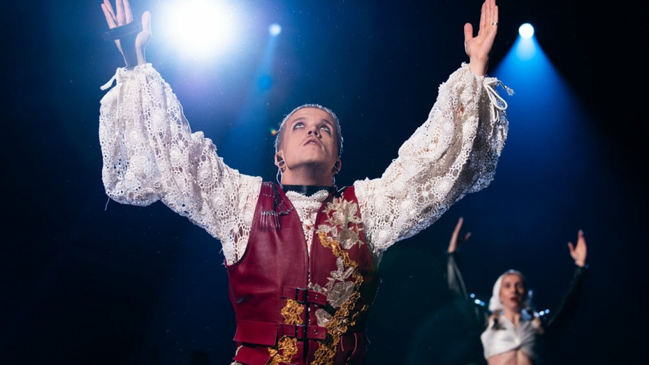 Trebaju li o pobjedniku Eurosonga odlučivati isključivo glasovi publike: ‘Bojkot tom festivalu pederluka i sotone!’