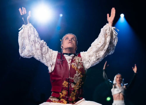 Trebaju li o pobjedniku Eurosonga odlučivati isključivo glasovi publike: ‘Bojkot tom festivalu pederluka i sotone!’