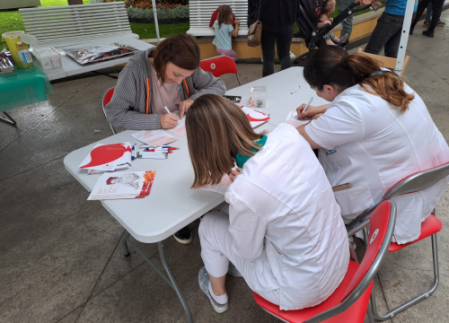 Fotografija 5 - Akcija upisa u Hrvatski registar dobrovoljnih darivatelja krvotvornih matičnih stanica u Vodicama