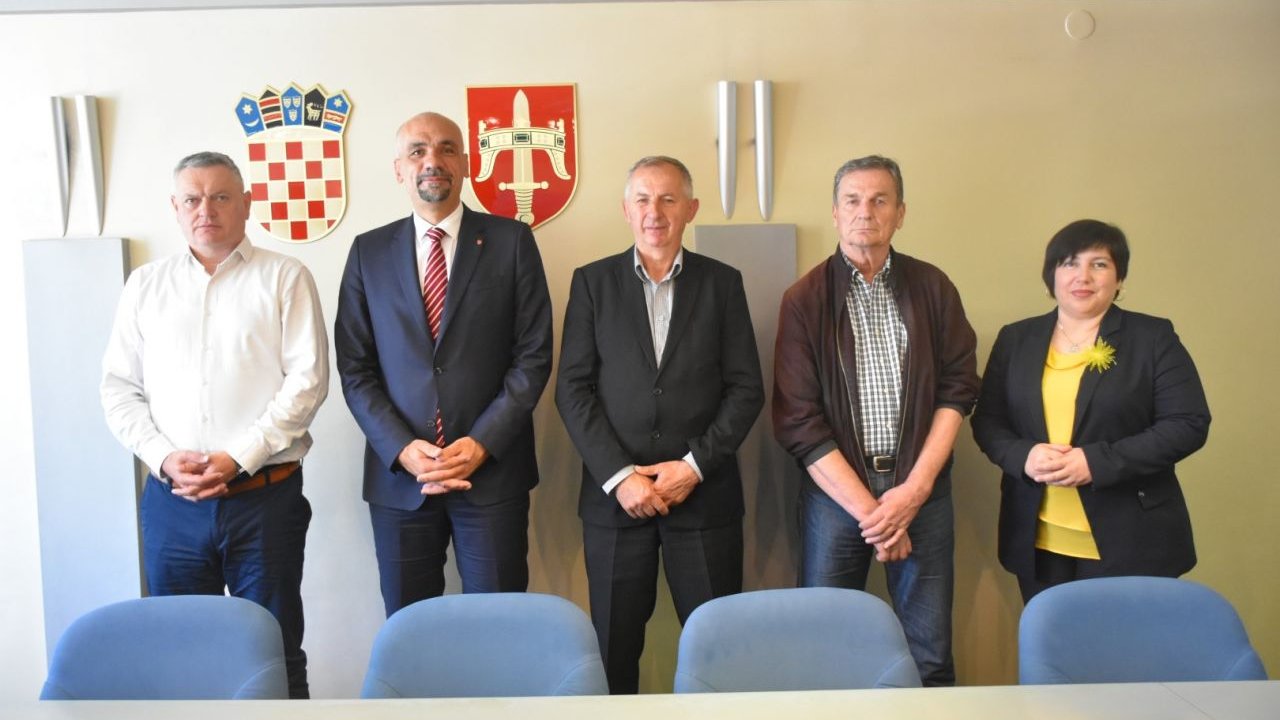 Župan Jelić sastao se s Ivanom Vukadinom, pričali su o Parku prirode Dinara