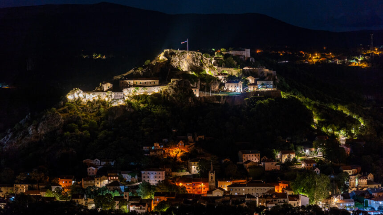 Dijelimo ulaznice za koncert Radojke Šverko na Kninskoj tvrđavi!