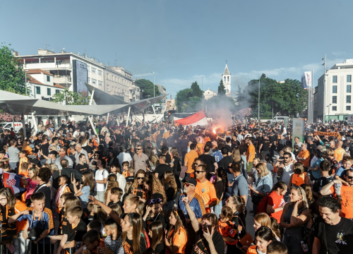 Fotografija 32 - Šibenik dočekao svoje heroje u narančastom: 'Carević ostaje, sezona time završena'