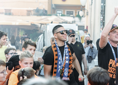 Fotografija 50 - Šibenik dočekao svoje heroje u narančastom: 'Carević ostaje, sezona time završena'