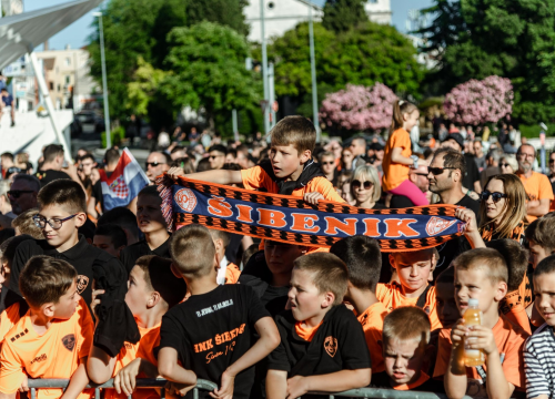 Šibenik dočekao svoje heroje u narančastom: 'Carević ostaje, sezona time završena'