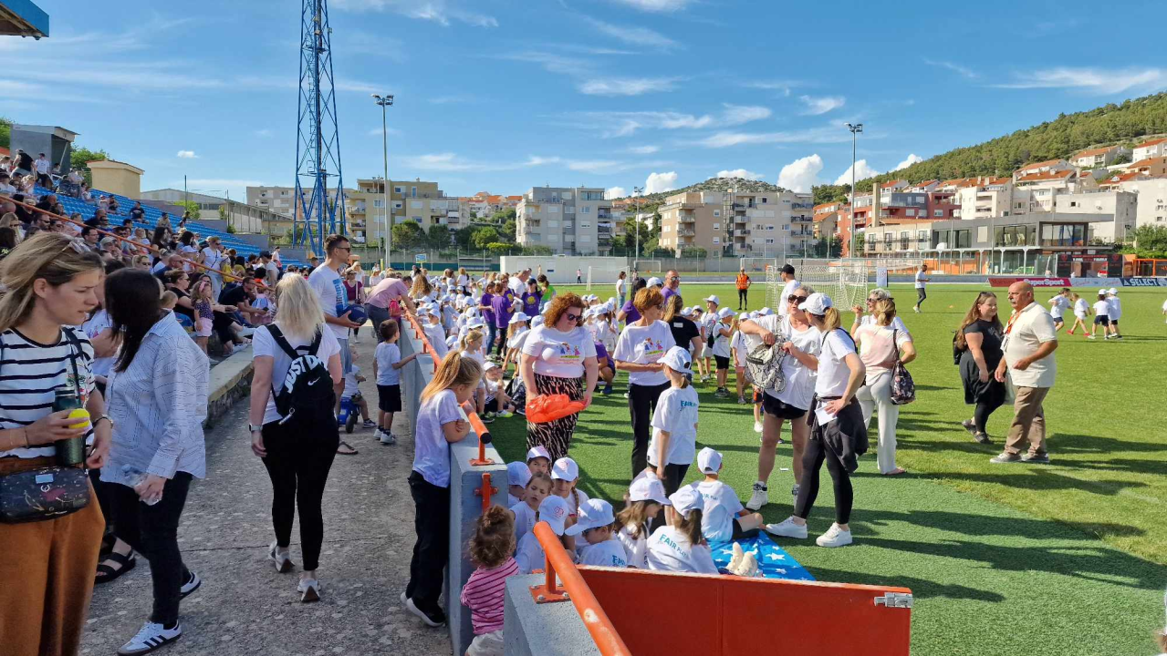Olimpijada dječjih vrtića na Šubićevcu okupila petstotinjak mališana