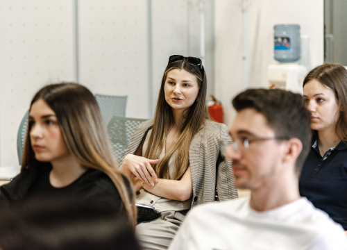 Fotografija 11 - U ABC-u radionica za mlade: 'Pripremite se za svoj prvi izlazak na europske izbore'