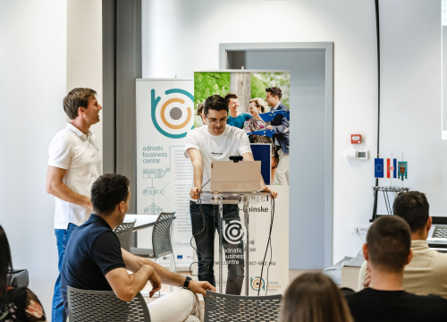 Fotografija 13 - U ABC-u radionica za mlade: 'Pripremite se za svoj prvi izlazak na europske izbore'