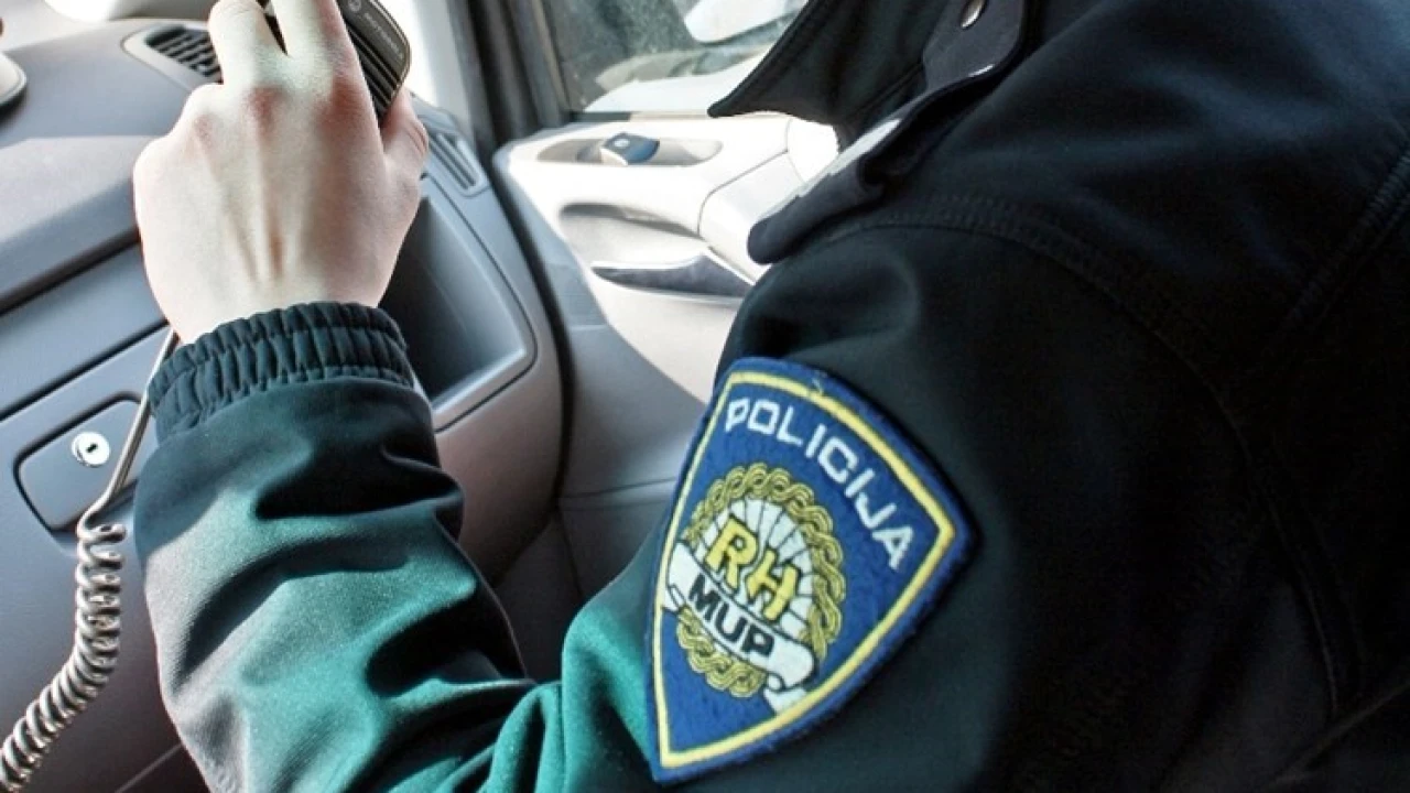U Vrpolju 41-godišnjak vozio pod zabranom