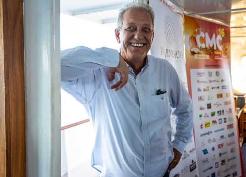 Fotografija 19 - Prije koncerta Škore, Zeke i Lille, Neda Ukraden promovirala album na pučini. Zaplovio i gradonačelnik Desto