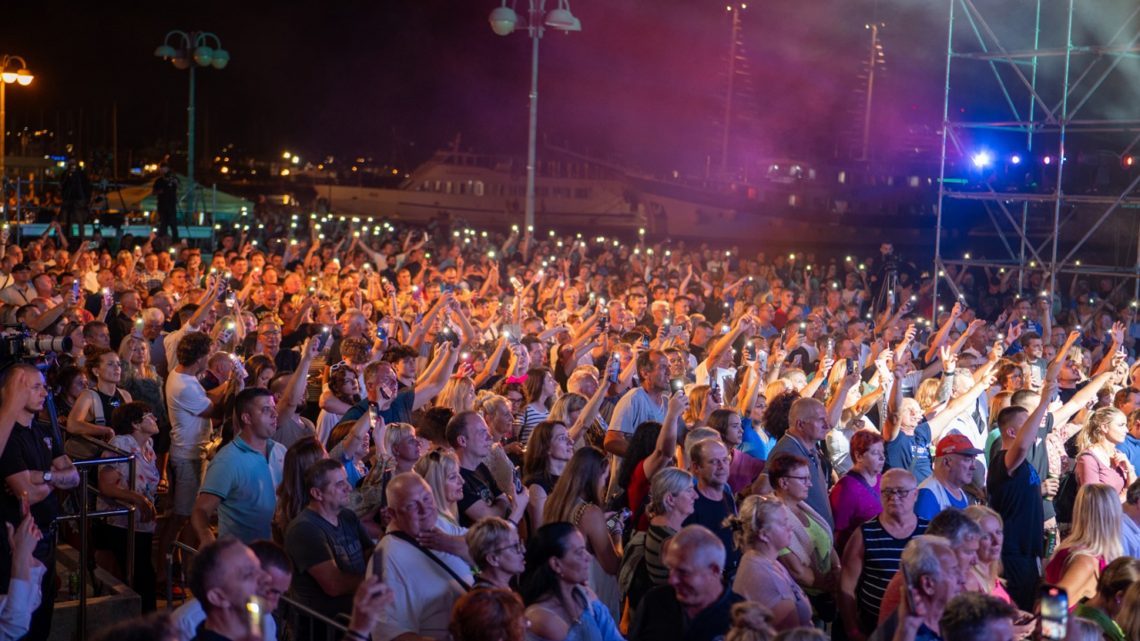 Na CMC dolaze Nives Celzijus, Dado Topić, Trio Gušt, Miahel Kvork, Nočni skok i Matija Woo