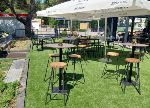 Fotografija 2 - Kad igra Hrvatska, svi navijaju u Pubu 022!