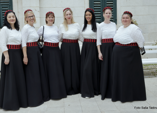 Klapa Skradinke otvorit će 16. po redu Skradinsko kulturno ljeto!