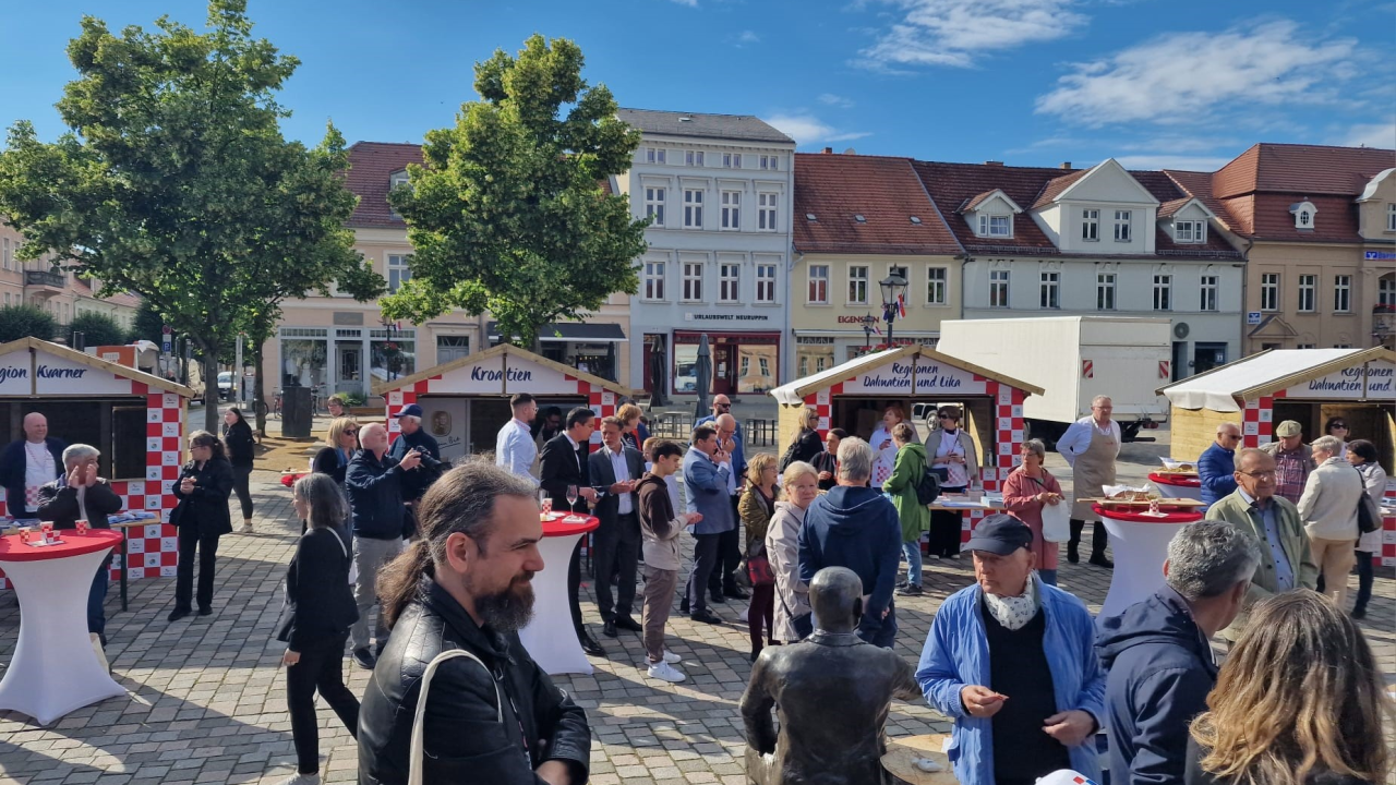 Klapa Sebenico zapivala u Njemačkoj u bazi hrvatske reprezentacije