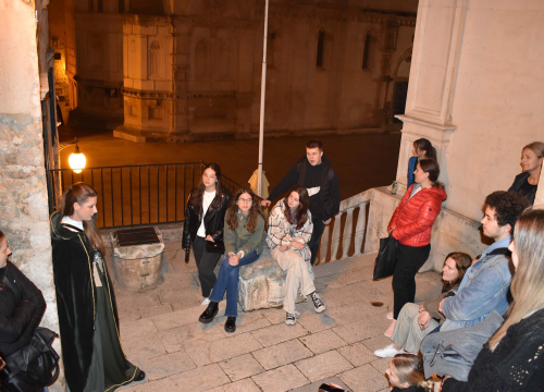 Šibenski vodiči vode vas na turu u povodu obilježavanja 130 godina izmjenične struje u Šibeniku