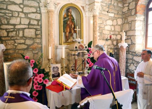 Fotografija 6 - Svećenici Šibenske biskupije okupili se u Primoštenu