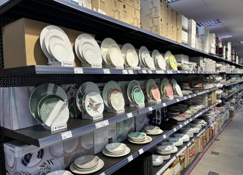 Fotografija 6 - U Građi na odjelu domaćinstva nema čega nema