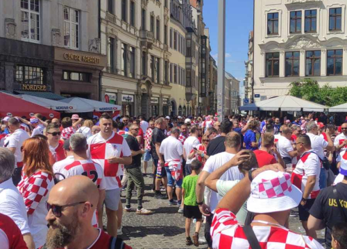 Fotografija 6 - Izjednačenje u posljednjim sekundama, Hrvatska samo teoretski može dalje