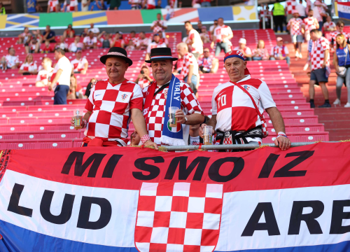 Fotografija 13 - Izjednačenje u posljednjim sekundama, Hrvatska samo teoretski može dalje