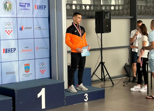 Fotografija 16 - Lucija Vlahov prvakinja Hrvatske u gimnastičkom višeboju, Roko Zorić i mlađe seniorke Dišpeta brončani