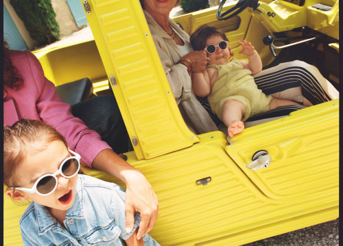 Fotografija 11 - Trendi sunčane naočale IZIPIZI pronađite u trgovini M.A.G.-D.D.!