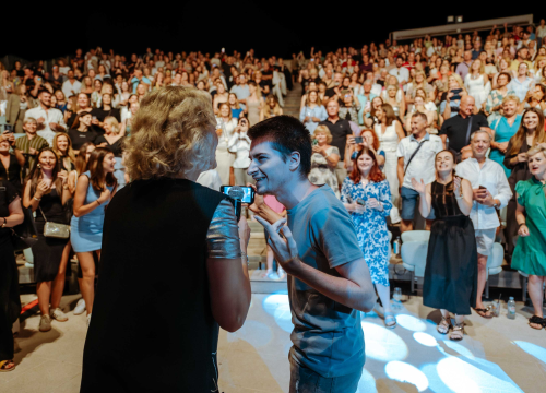 Fotografija 10 - Vanna na sv. Mihovilu otpjevala duet sa Sergejem, ali i s publikom