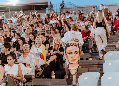 Fotografija 21 - Vanna na sv. Mihovilu otpjevala duet sa Sergejem, ali i s publikom