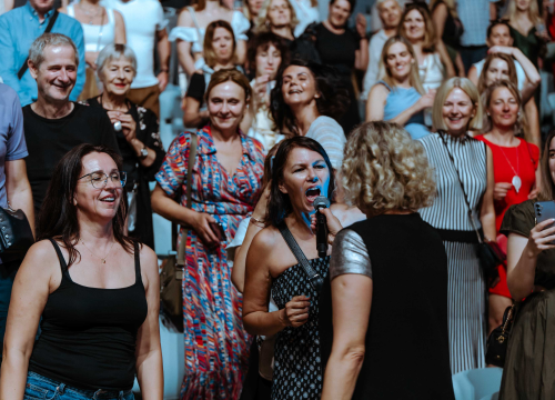 Fotografija 31 - Vanna na sv. Mihovilu otpjevala duet sa Sergejem, ali i s publikom