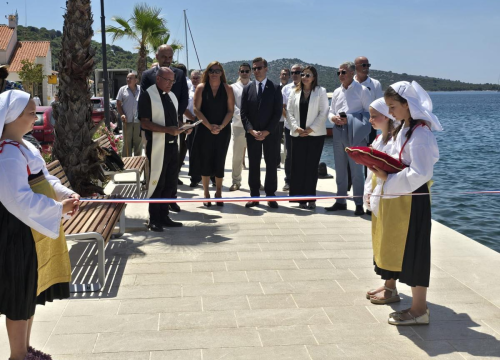 Uoči Dana općine u Rogoznici otvoren novouređeni dio rive