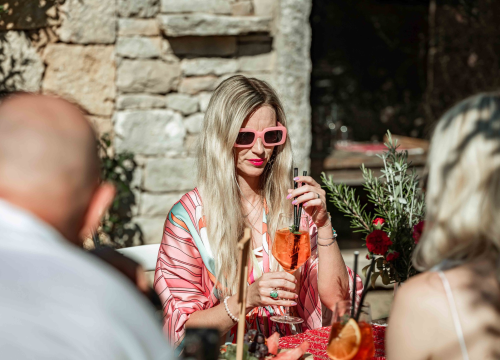 Fotografija 3 - Šibenska lipost i kripost u video spotu Mladena Grdovića Sveta zemlja Dalmatina