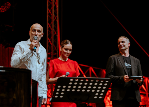 Fotografija 6 - Šibenik je dva dana pjevao njegove pjesme: 'Arsen je dio svačijeg odrastanja'