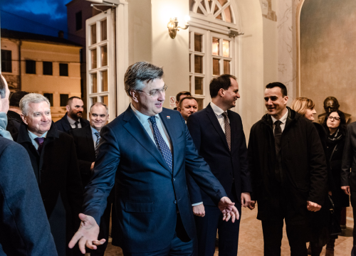 Je li tko ostao kod Plenkovića sad kad je Poljičak razriješen, a Malenica otišao prije njega?