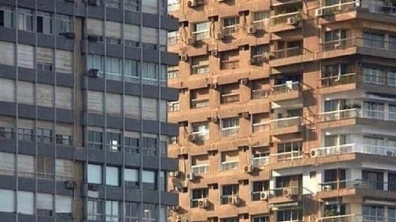 Optička iluzija koja je zbunila mnoge: Koja zgrada je bliže?