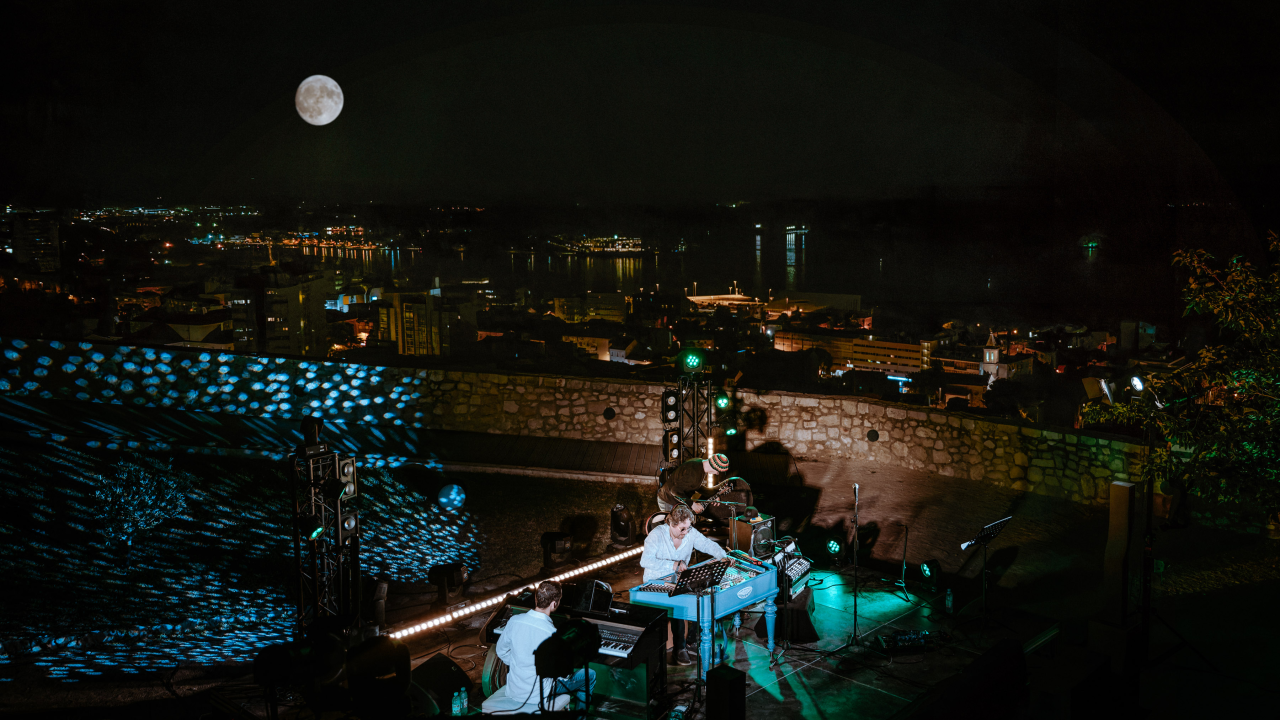 Marius Preda na Baroneu oduševio jazz koncertom na cimbalu