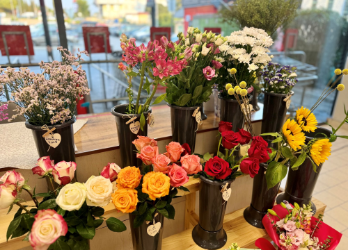 Fotografija 2 - Obradujte svoje najmilije prekrasnim cvjetnim aranžmanima novootvorenog Flower shopa Lu