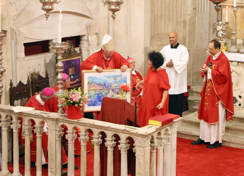 Fotografija 3 - Biskup Ivas proslavio šezdesetu obljetnicu svećeništva
