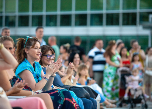 Fotografija 3 - Anatomija zagrljaja i preispitivanje percepcije vlastitog tijela na tvrđavi Barone