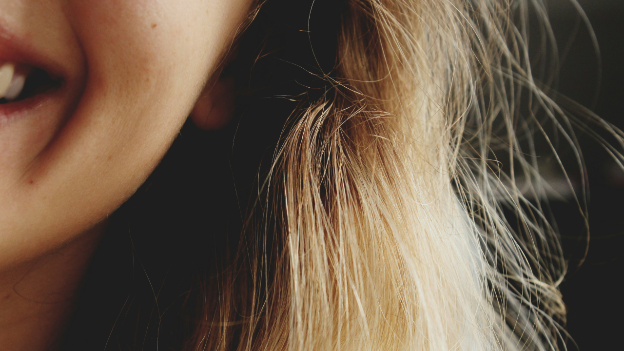 Danas imendan slave Ane