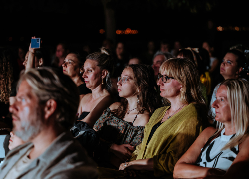 Fotografija 26 - Anatomija zagrljaja i preispitivanje percepcije vlastitog tijela na tvrđavi Barone
