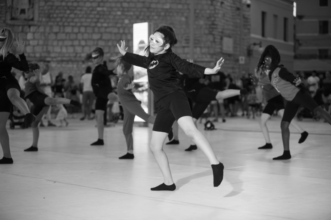 Anatomija zagrljaja i preispitivanje percepcije vlastitog tijela na tvrđavi Barone