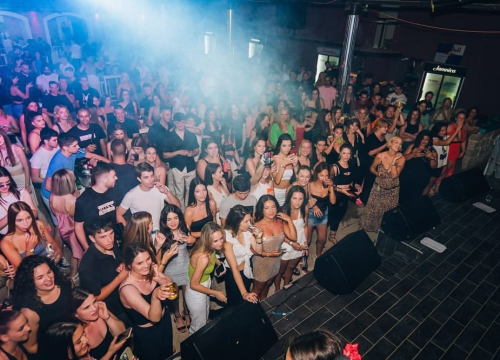 Ludi provod očekuje vas ovaj petak u Haciendi uz Radu Manojlović