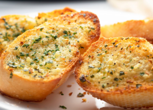 Ne morate mijesiti tijesto: Aromatični kruh s češnjakom