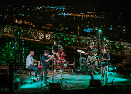 Jazz s istarskim predznakom na tvrđavi Barone uz Robert Mikuljan Quintet