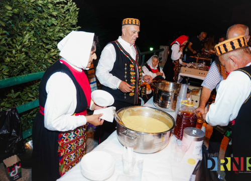 U Drnišu održana fešta od spize i pisme