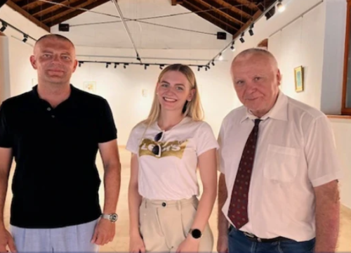 Izložba portreta Ivana Pavla II. na Kninskoj tvrđavi