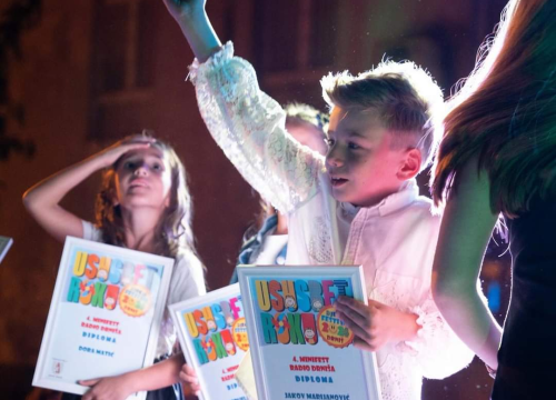 Fotografija 13 - Jakov Marjanović s Rim Tim Tagi Dim pobjednik Minifesta Radio Drniša